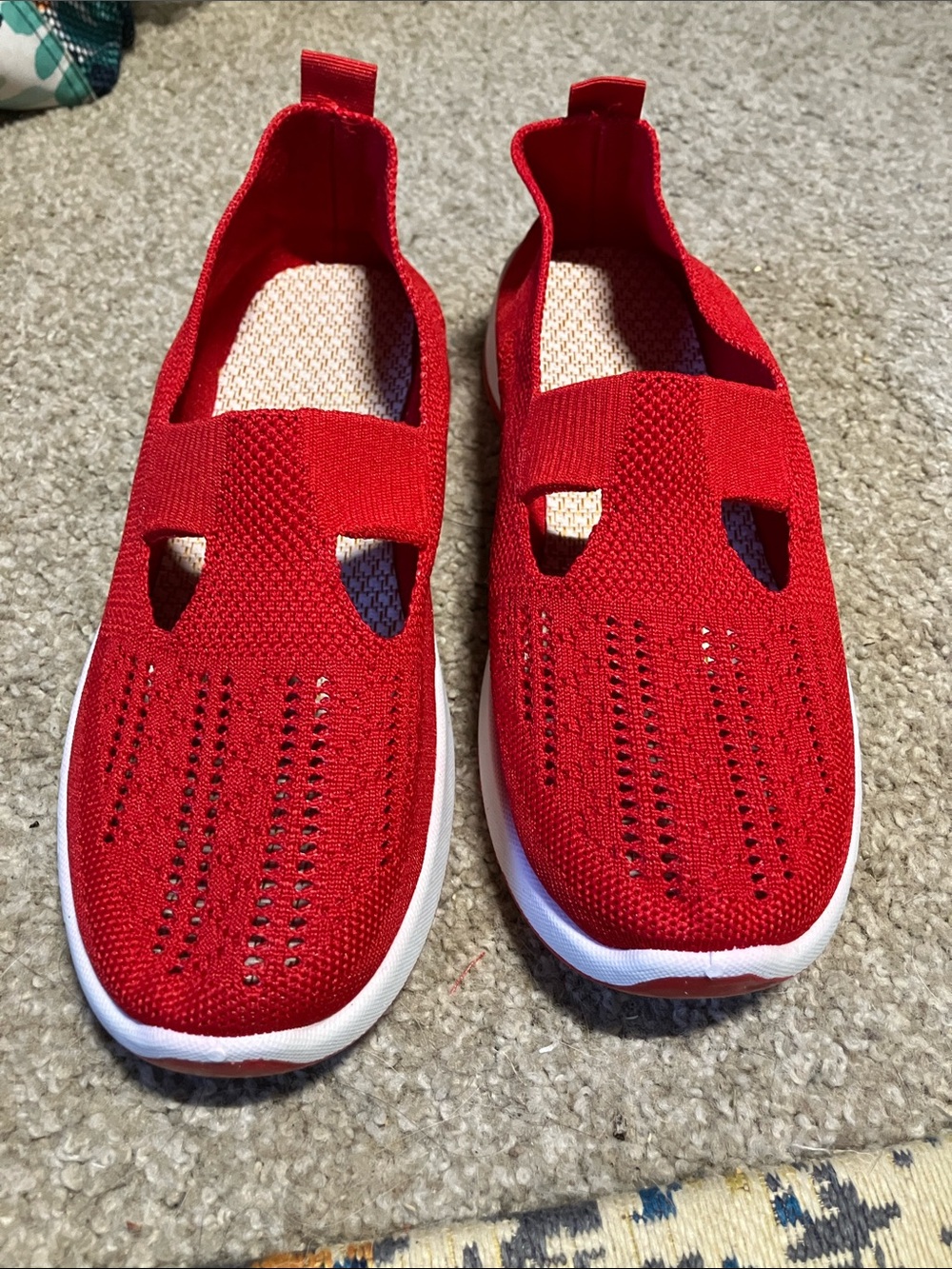 Red knit mesh shoes